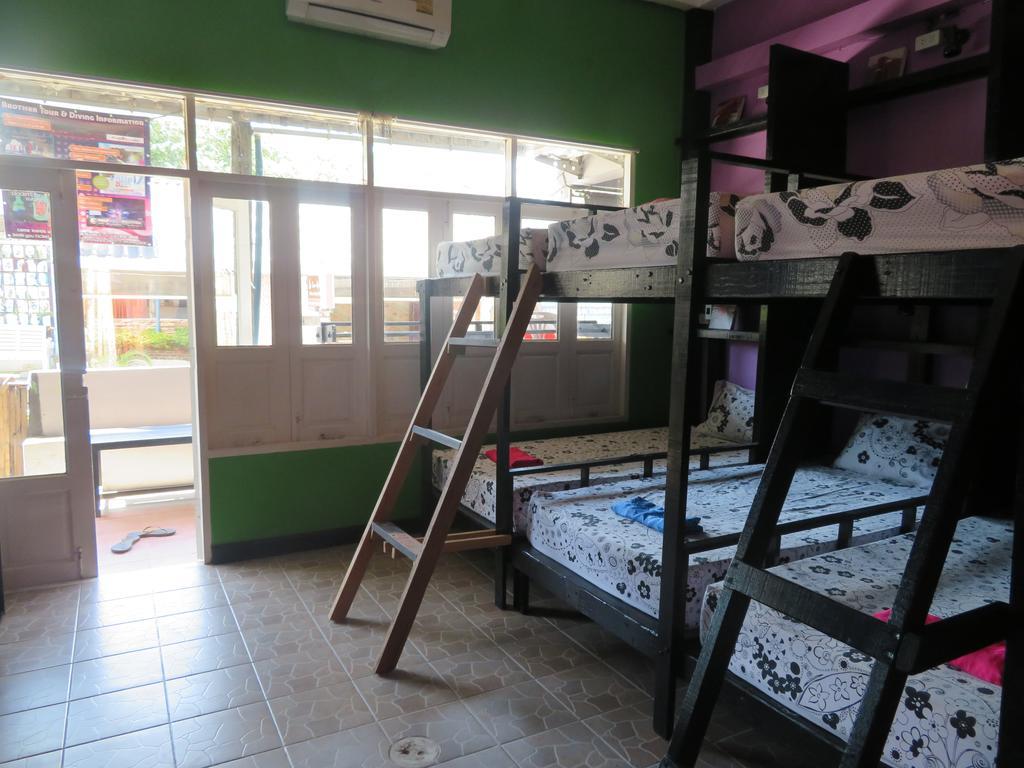 Same Same Guesthouse, Bar & Restaurant (Adults Only) หาดริ้น ภายนอก รูปภาพ