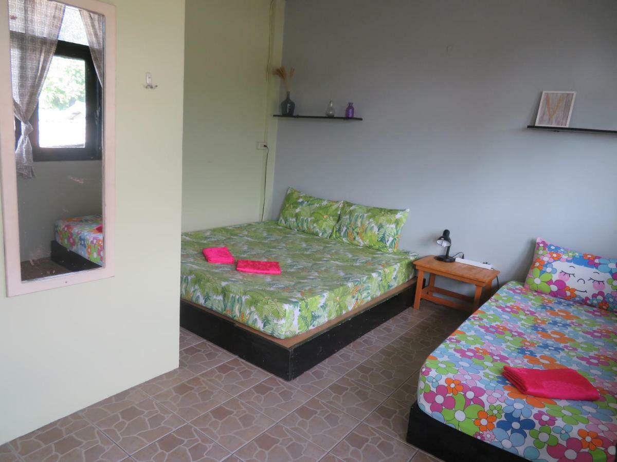 Same Same Guesthouse, Bar & Restaurant (Adults Only) หาดริ้น ภายนอก รูปภาพ